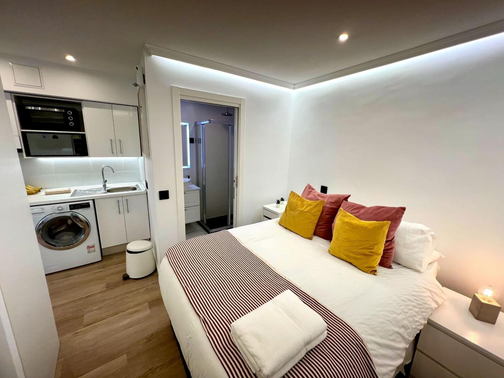 Apartment In The Heart Of Madrid-Piso En Malasana Exteriör bild