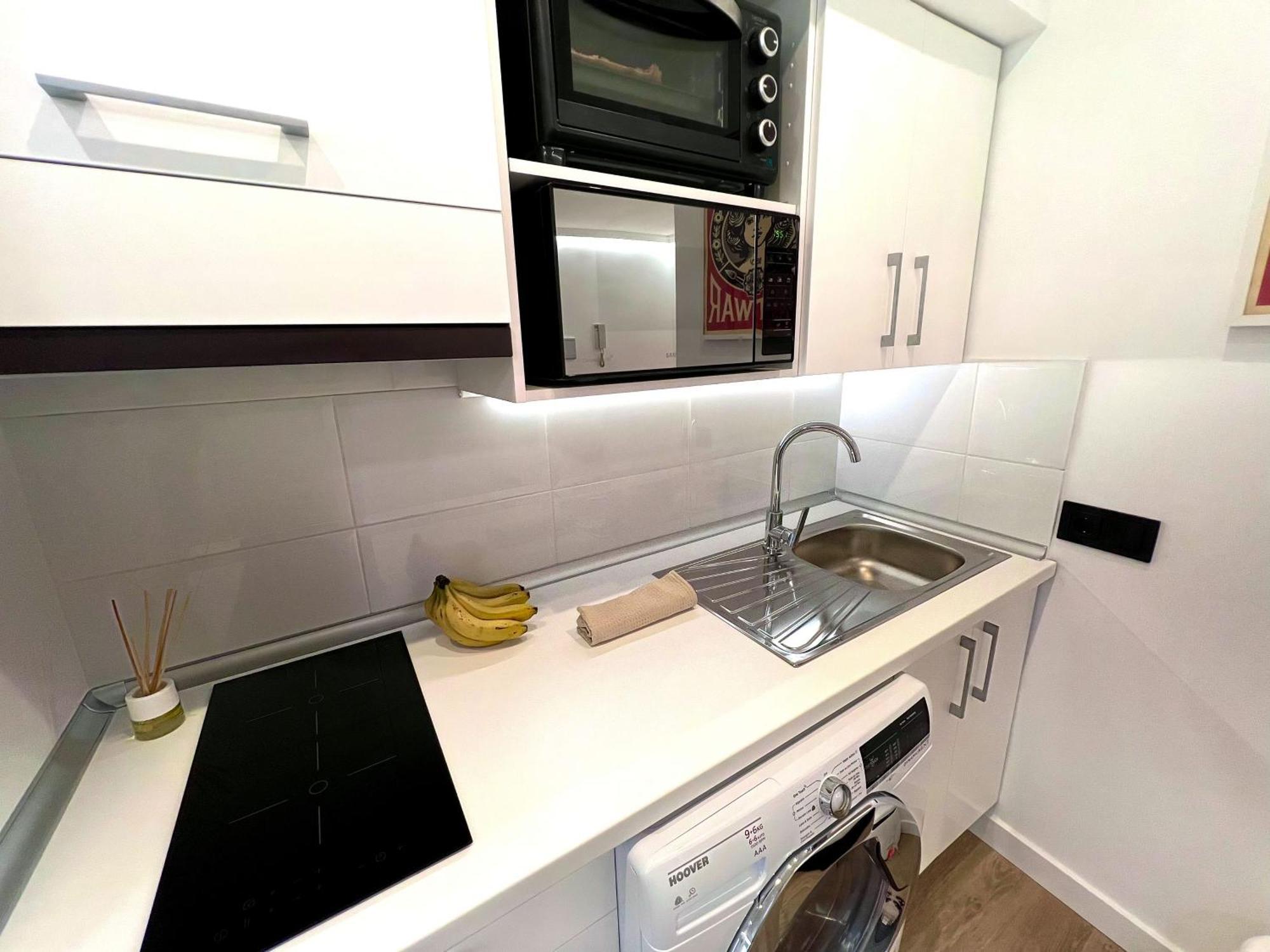 Apartment In The Heart Of Madrid-Piso En Malasana Exteriör bild