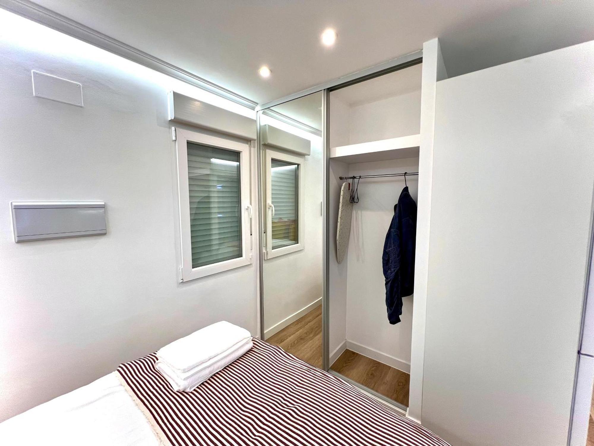 Apartment In The Heart Of Madrid-Piso En Malasana Exteriör bild